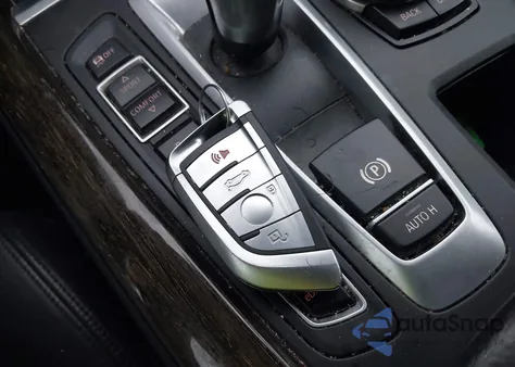 2016 BMW X5 Edrive xDrive40E z USA, uszkodzony, nr VIN 5UXKT0C55G0S78070